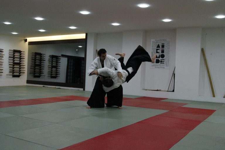 aksam1