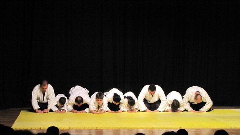 tim show center 3